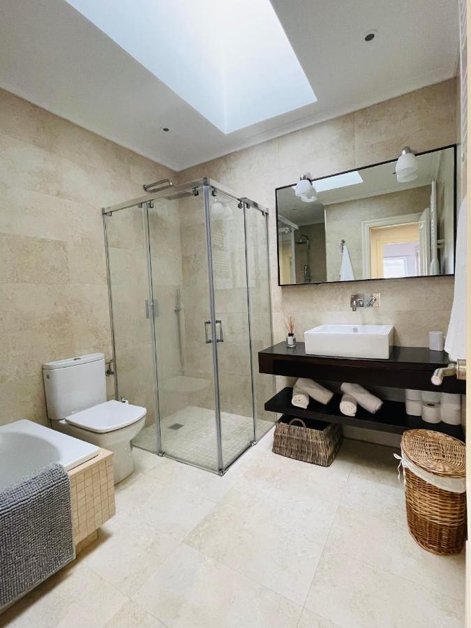 Atico Al Lado Del Ayuntamiento Appartement Oviedo Buitenkant foto