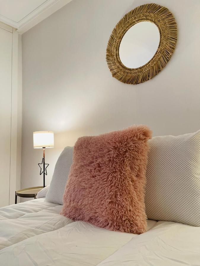 Atico Al Lado Del Ayuntamiento Appartement Oviedo Buitenkant foto