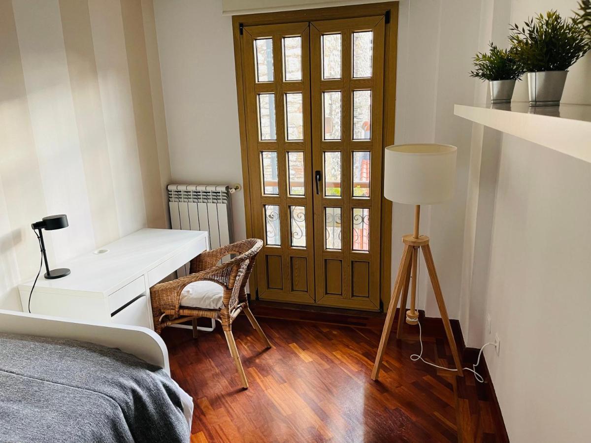 Atico Al Lado Del Ayuntamiento Appartement Oviedo Buitenkant foto