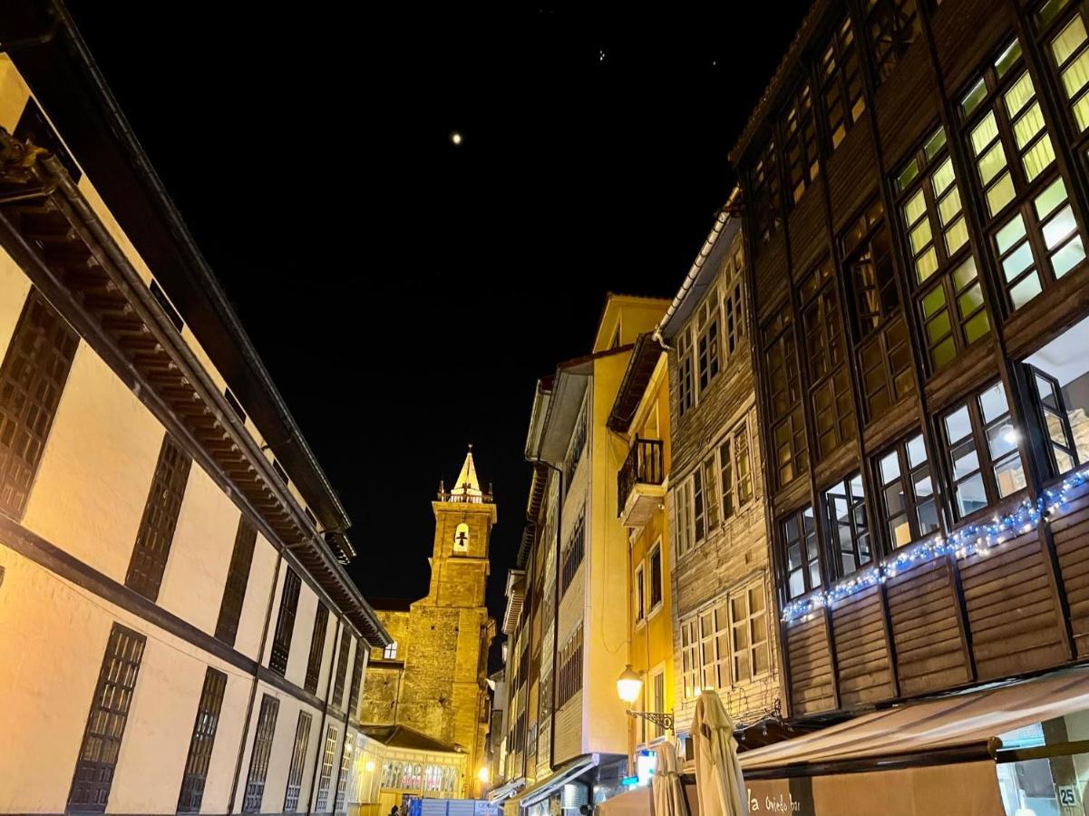 Atico Al Lado Del Ayuntamiento Appartement Oviedo Buitenkant foto
